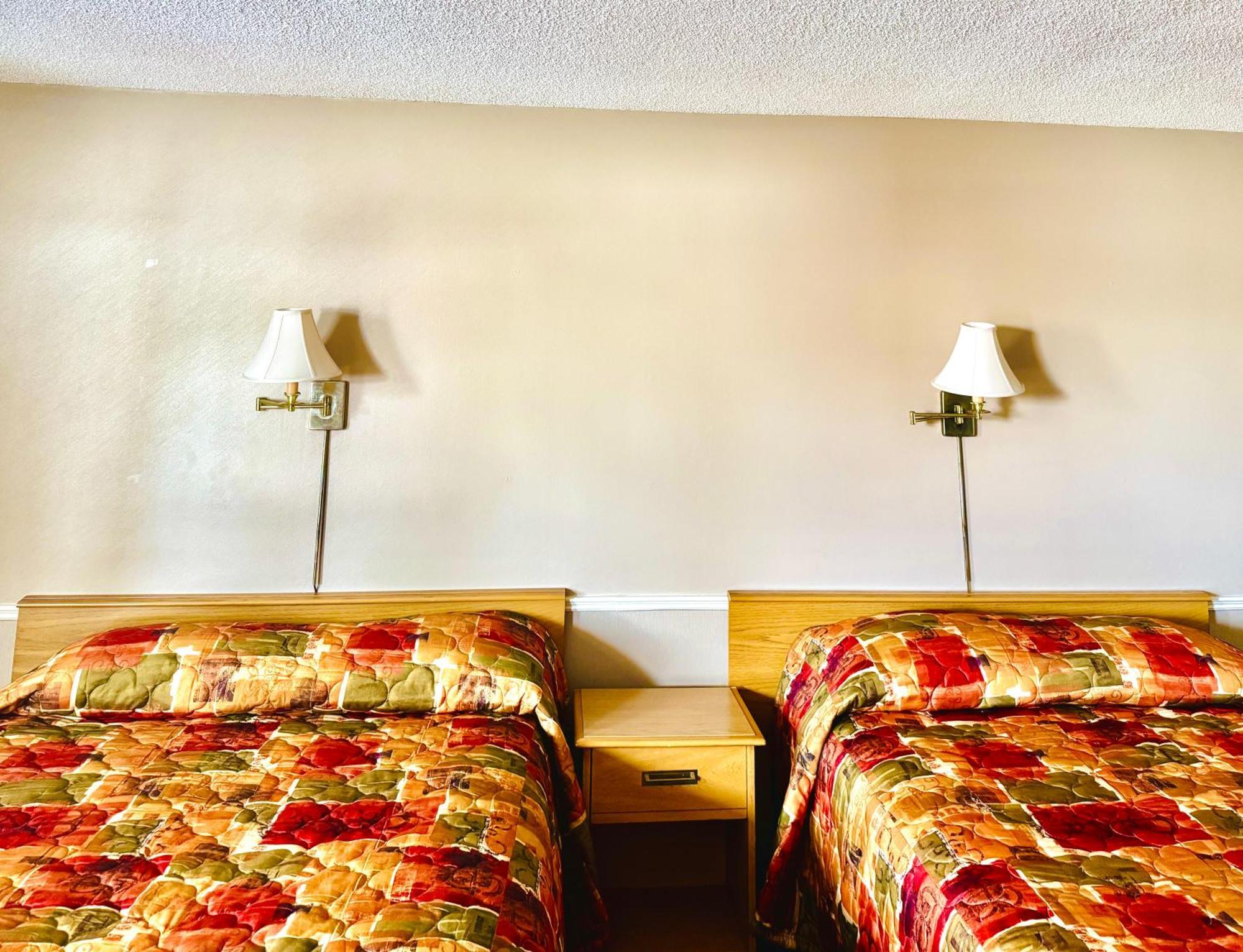 Adams Motel Sault Ste. Marie Exterior photo