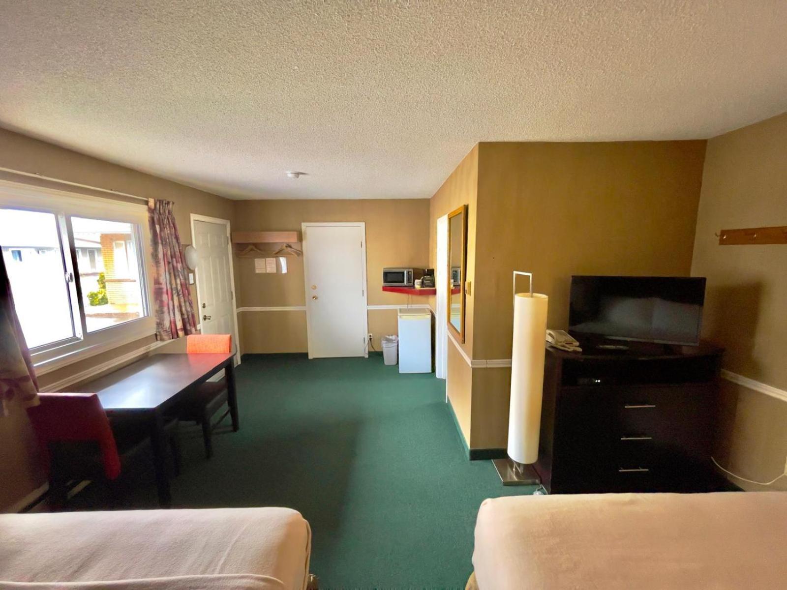 Adams Motel Sault Ste. Marie Exterior photo